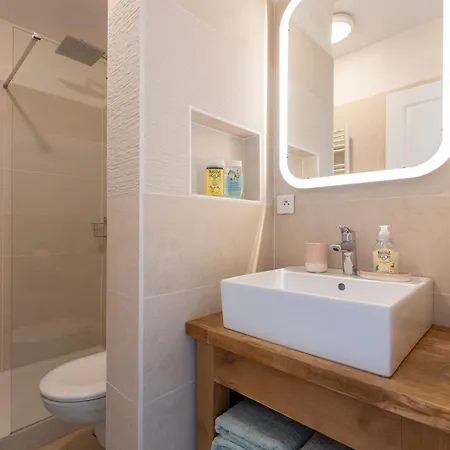 Boulevard Du Soleil *